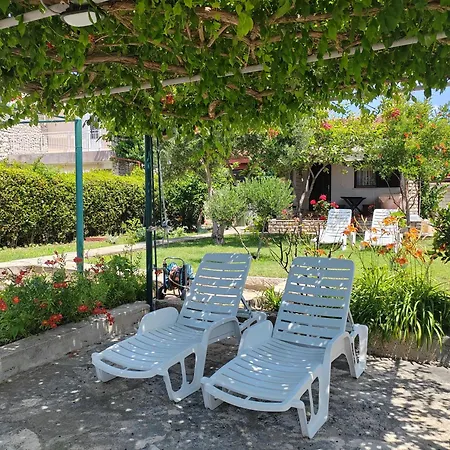 House Roko Holiday home *